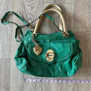 Guess Shoulder Bag